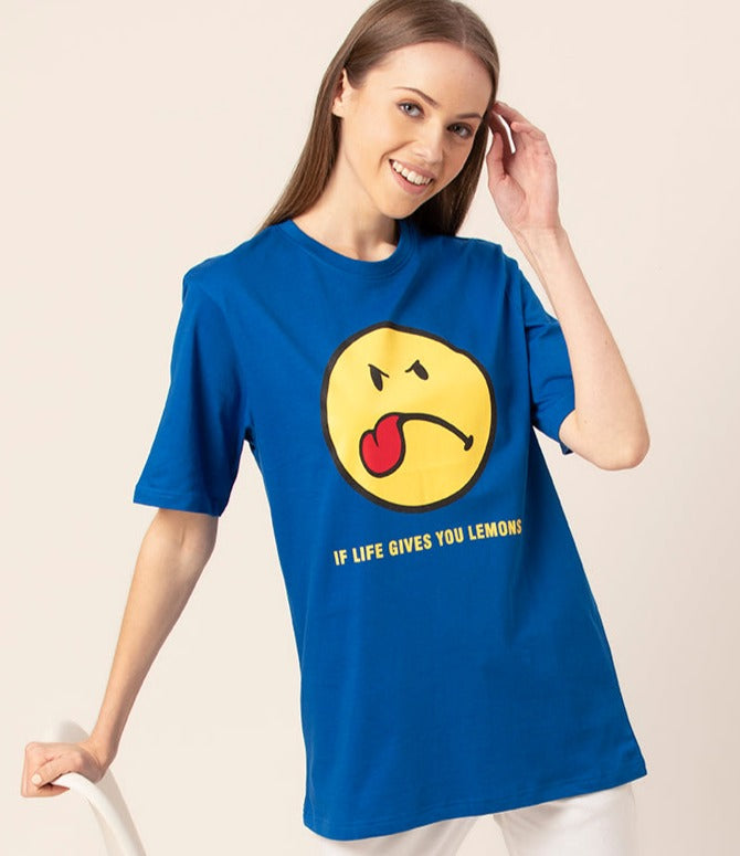 Sassy Smiley Women's Oversized T-Shirt
