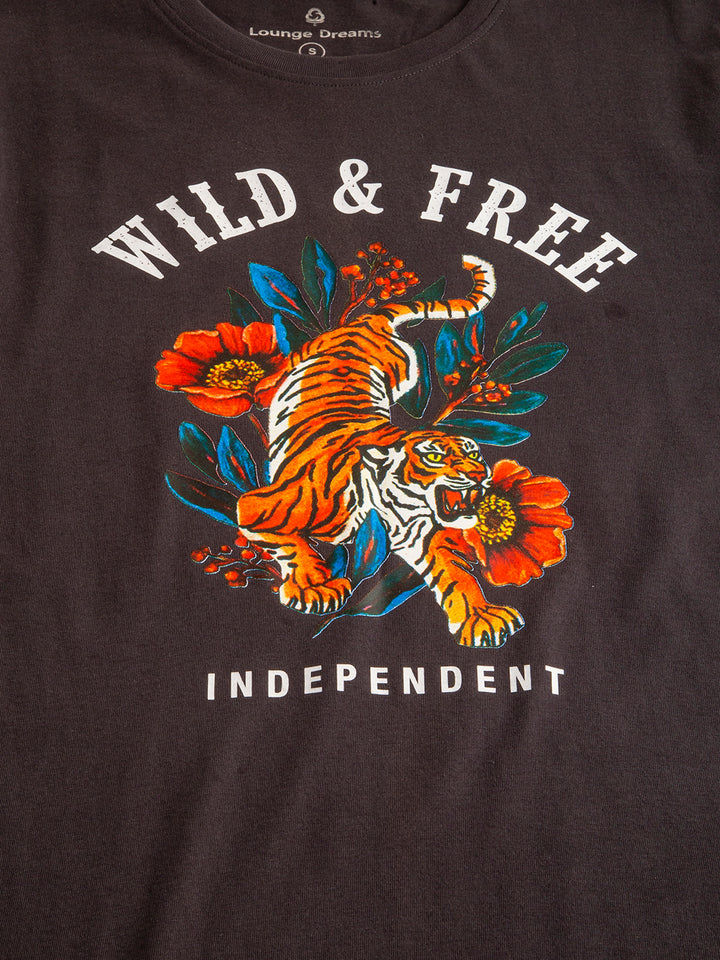 Wild & Free Women's Oversized T-Shirt
