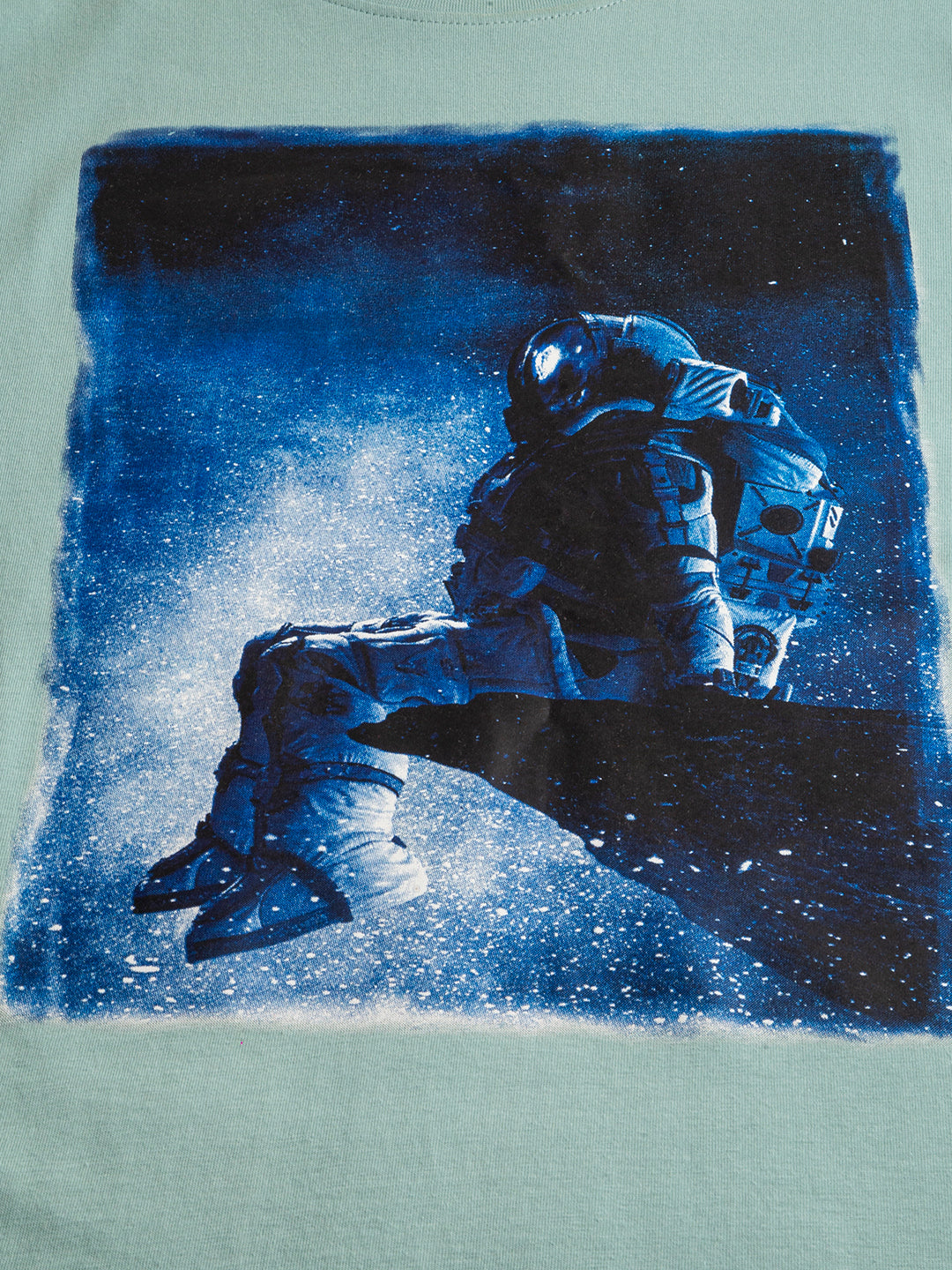 Astronaut Women's Oversized T-Shirt