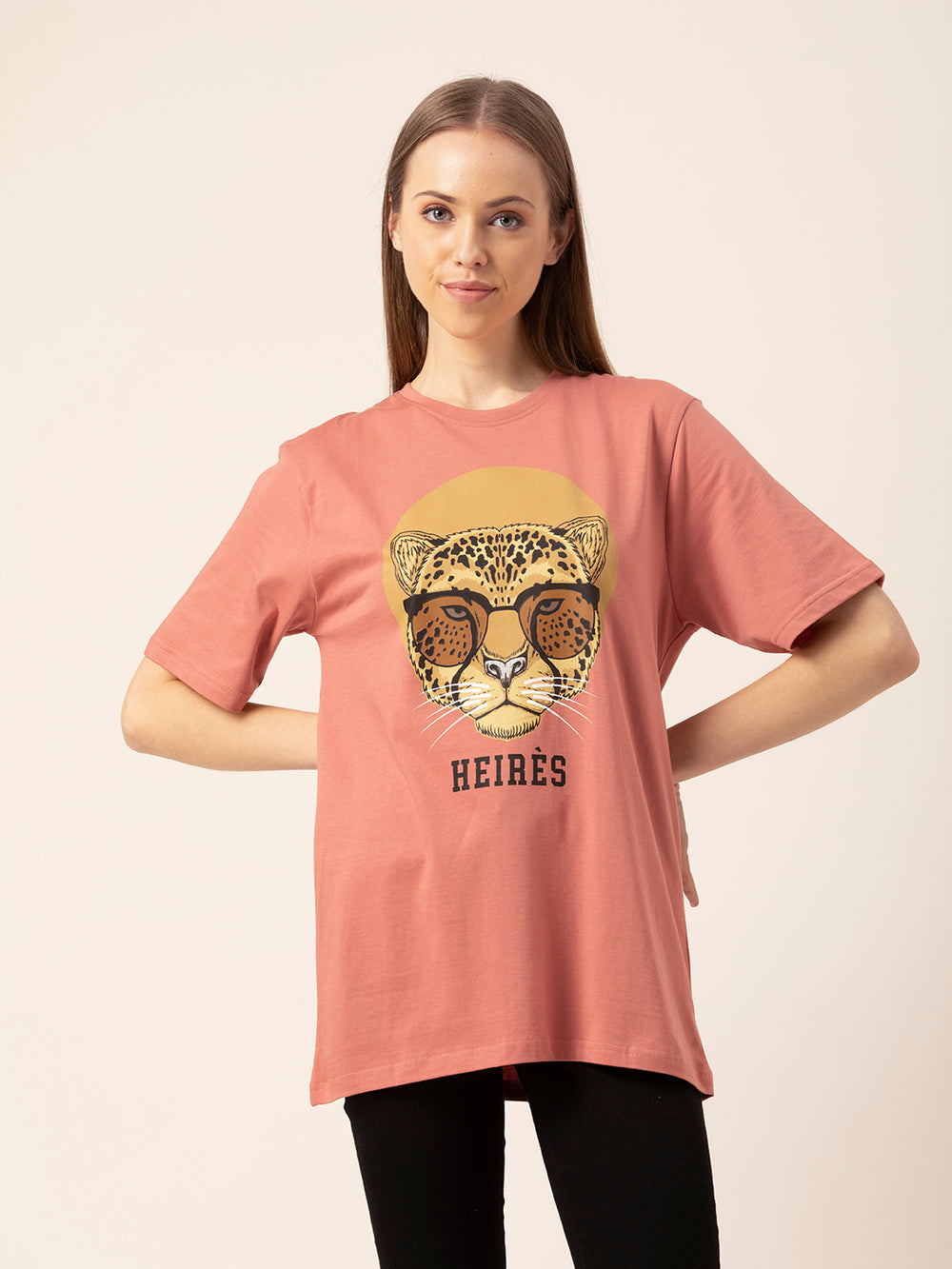 Heires Women's Oversized T-Shirt